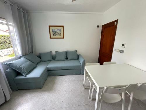 Apartamento Bajo Con Jard�n Y Piscina - Forcat.