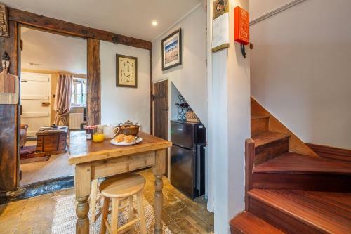 2 Fox Cottages