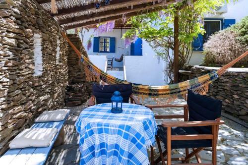 Traditional Village House In Kea