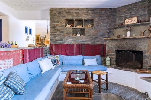 Traditional Village House In Kea