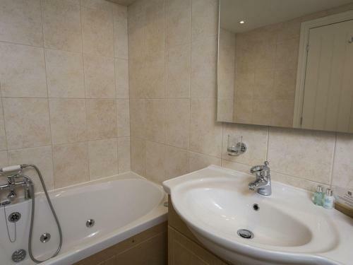 5 Keeper's Cottage, Hillfield