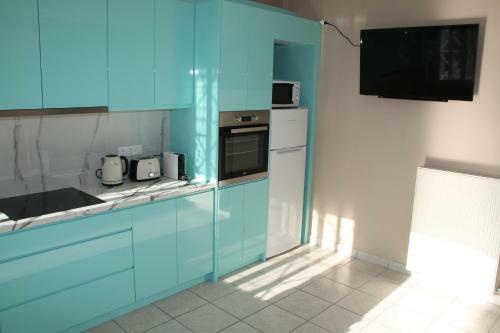 Asteri Apartments Mytikas 2-bedroom Seaview Courtyard