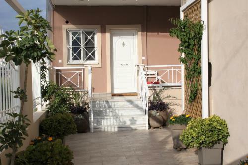 Asteri Apartments Mytikas 2-bedroom Seaview Courtyard