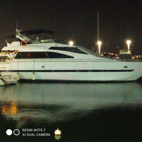 Navarino Yacht