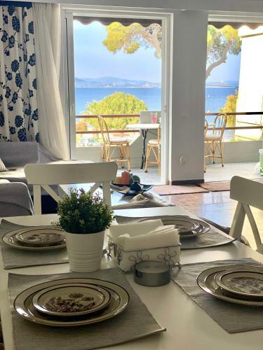 Lovely Apartment With Sea View