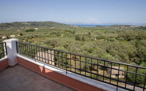 Apartamento Spacious House With Extraordinary View In Corfu