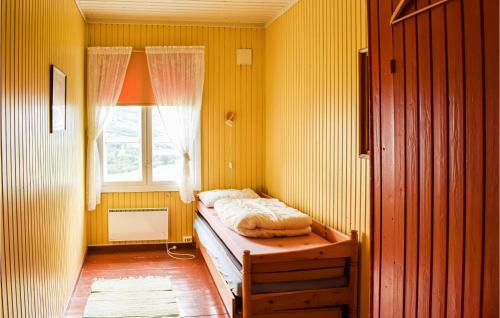 Stunning Home In �stre Gausdal With 10 Bedrooms