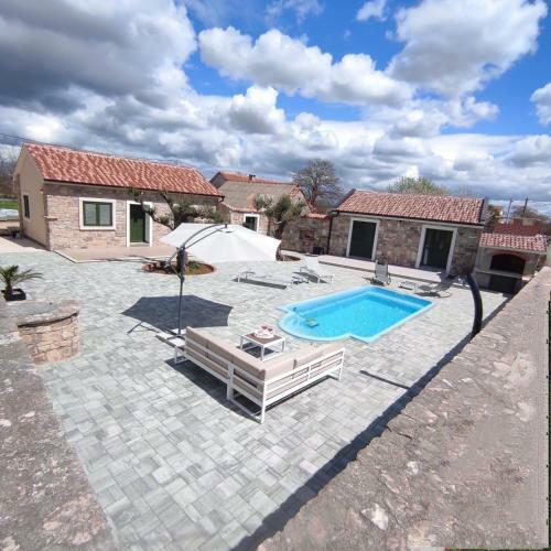 Villa Pool House Maro