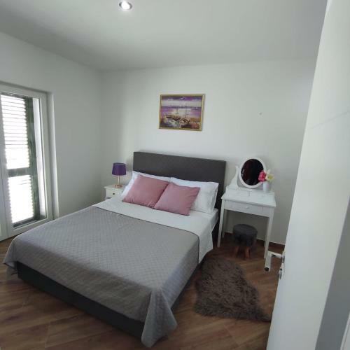 Villa Pool House Maro
