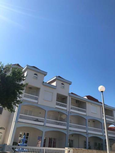 Senita's Rooms & Apartments