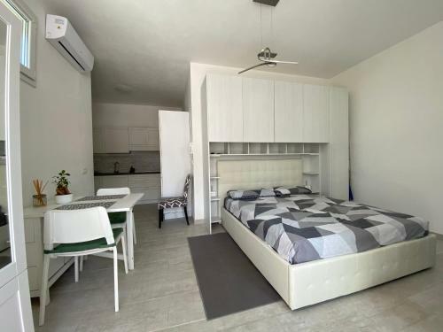 Apartamento Monolocale Piano Terra A Due Passi Dal Canalino