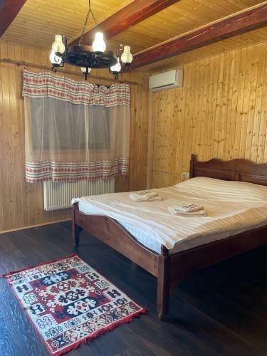 Hotel Hanul Din Izvor