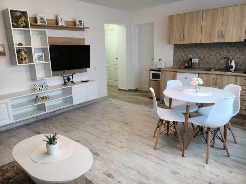 Cozy Apartments