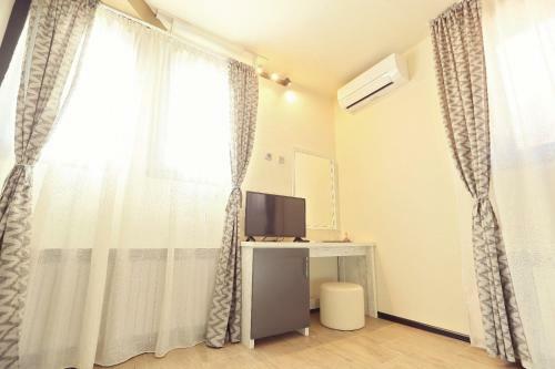 Hostal Dezire Guesthouse