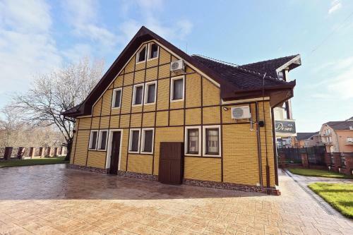 Hostal Dezire Guesthouse