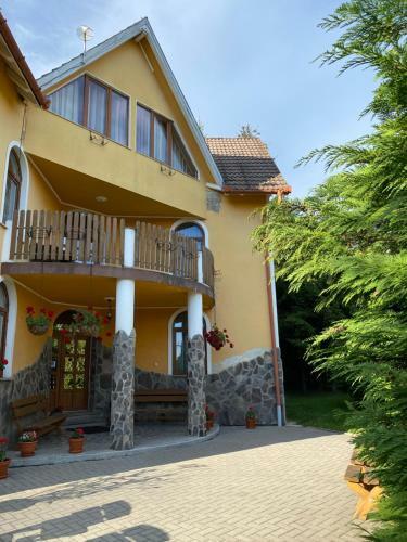 Villa Gyop�r Panzio