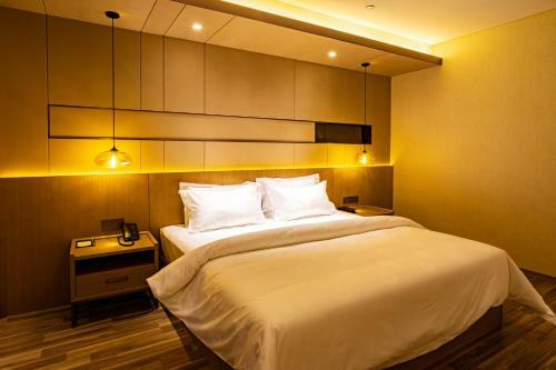 Jinjiang Metropolo Hotel Weihai Railway Station