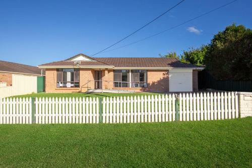 Roulstone Crescent 59