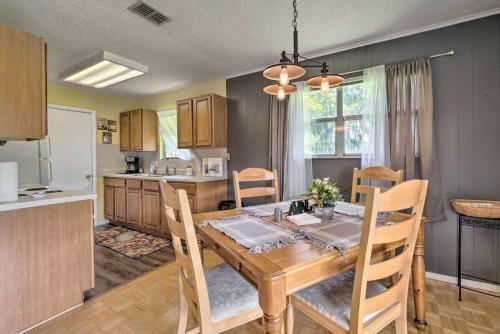 Apartamento Peaceful Dunnellon Abode With Balcony On River!