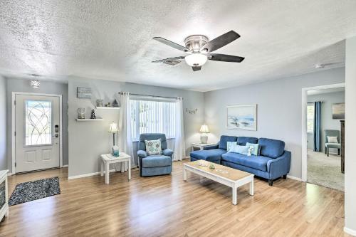 Sun-kissed Englewood Home, 7 Mi To Beach!