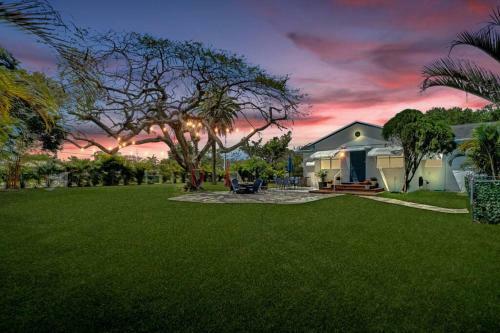 Cheerful Boho Retreat In Hallandale!