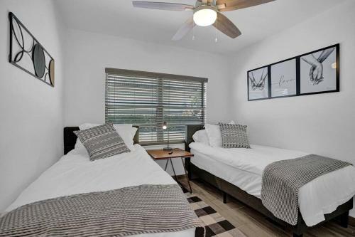 Cheerful Boho Retreat In Hallandale!