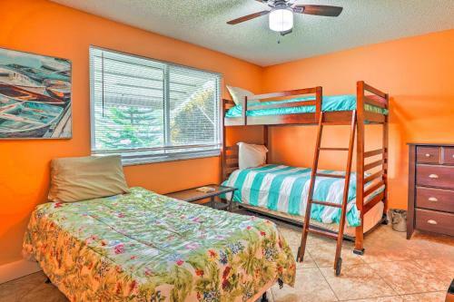 Bright Cape Coral Home Canal Access On-site!