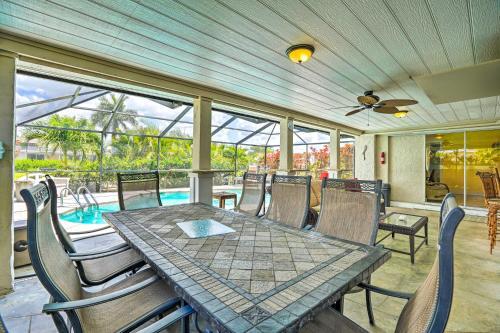 Bright Cape Coral Home Canal Access On-site!