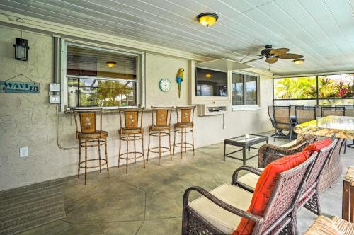 Bright Cape Coral Home Canal Access On-site!