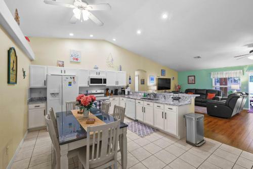 Are You Ready For A Unique Experience In A Joyful Paradise - Villa Amber