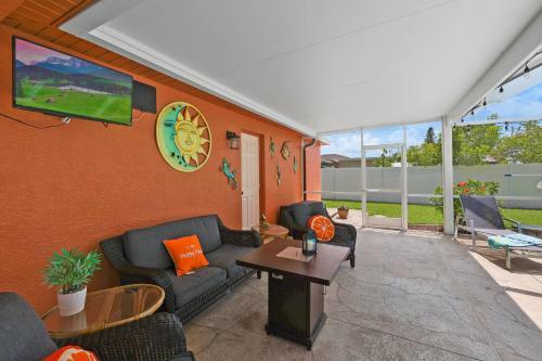 Are You Ready For A Unique Experience In A Joyful Paradise - Villa Amber