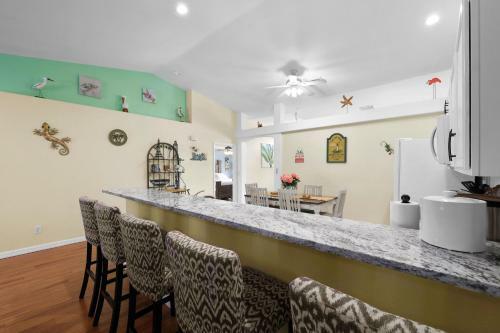 Are You Ready For A Unique Experience In A Joyful Paradise - Villa Amber