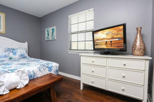 Sandy Pointe At Destin West 109