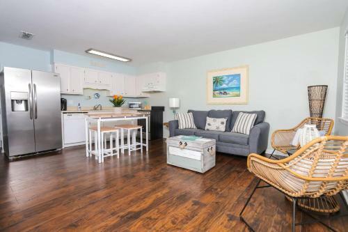 Sandy Pointe At Destin West 108