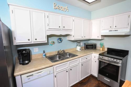 Sandy Pointe At Destin West 108