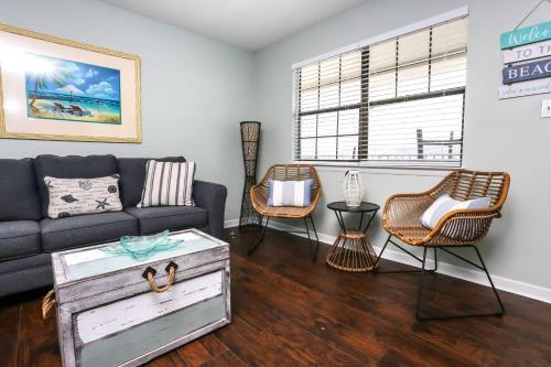 Sandy Pointe At Destin West 108