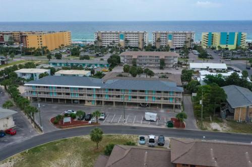 Sandy Pointe At Destin West 108