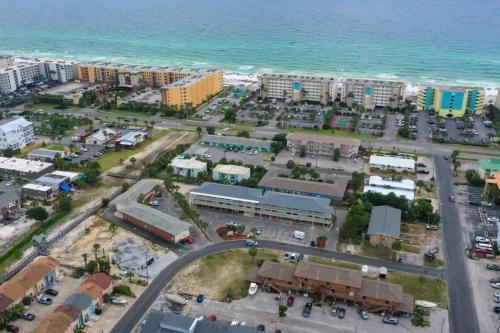 Sandy Pointe At Destin West 108