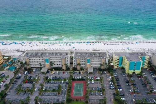 Sandy Pointe At Destin West 108