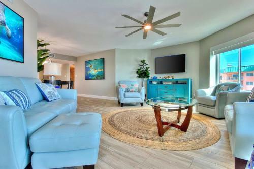Beach Palms 405