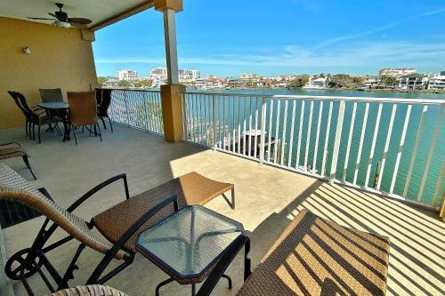 Island Key 305