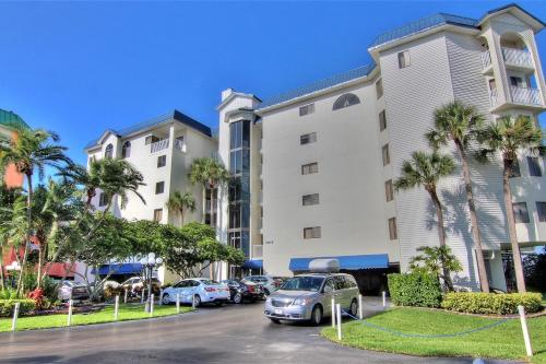 Beach Palms 108