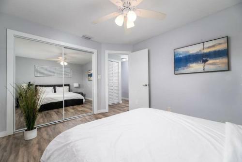 Apartamento The Palms At Middle River Terrace 4