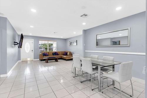 Dania Hills With Pool 10 Min To Beach
