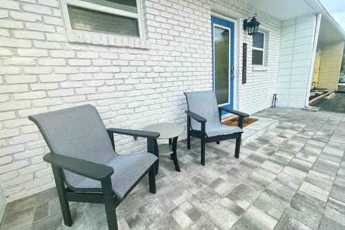 Apartamento Waterfront Condo, Private Dock, 5min Walk To Beach