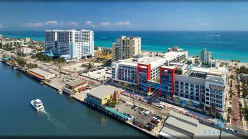Posada 5 Beachfront Condo Infinity Pool Hollywood Beach Broadwalk