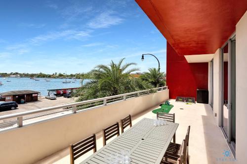5 Resort 2 Br 2 Br Front Bay View Terrace Rooftop Pool