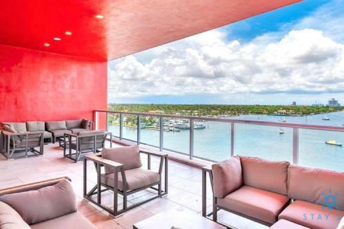 5 Resort Rooftop Pool Front Ocean View Balcony