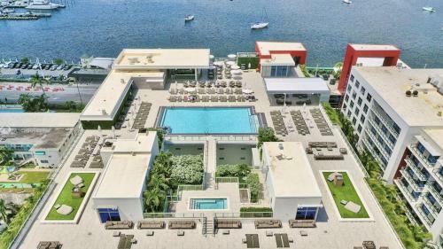 5 Resort Rooftop Pool Up To 6 Ocean View