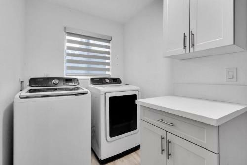 Hollywood Hills 3bd House With Backyard & Bbq